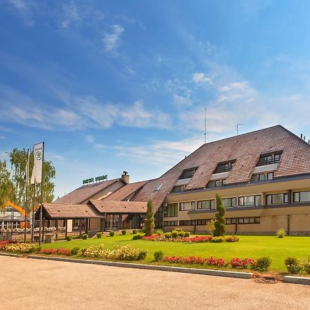 Hotel Livade Čačak 외부 사진